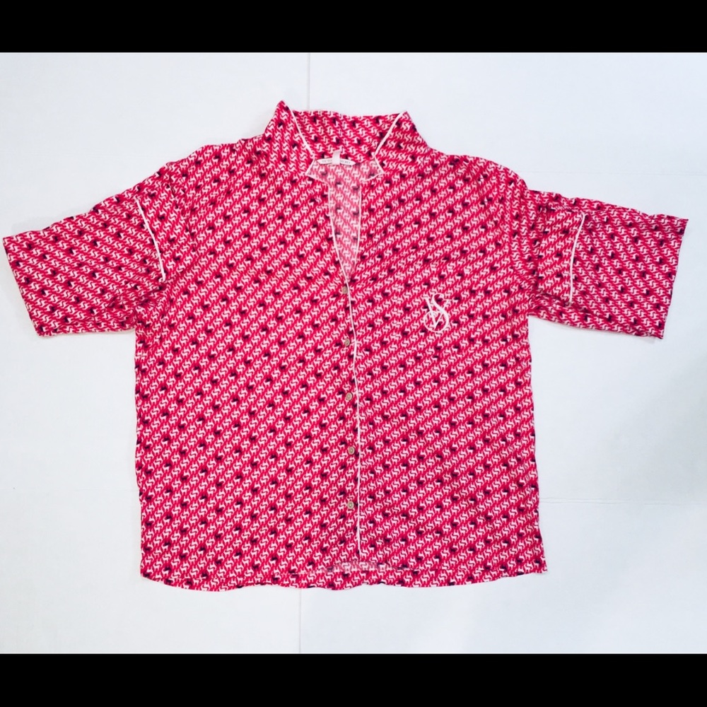 Victoria’s Secret Long sleeve Reindeer Sleep top